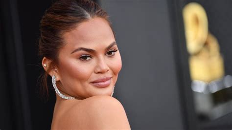 chrissy teigen nackt|DAMN! Chrissy Teigen Nude Pics + Leaks [UNCENSORED!]